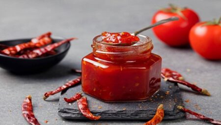 Tatlı ve acı istikrar: Sweet chili sauce